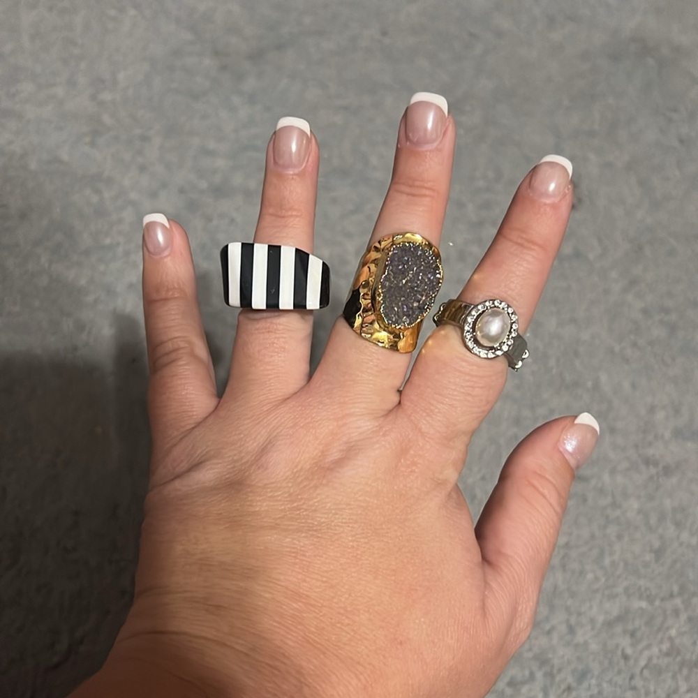 Ring Bundle - Picture 2 of 2